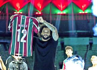 Fluminense anuncia rescisão com Marcelo após treta com Mano