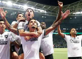 Com a mão na taça: Botafogo pode encerrar jejum de 29 anos
