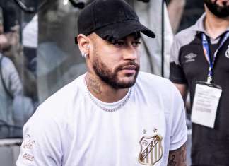 Presidente do Santos “fura” o próprio clube e anuncia Neymar