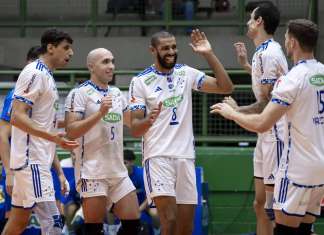 Sada Cruzeiro chega a Belém para jogo da Superliga de Vôlei