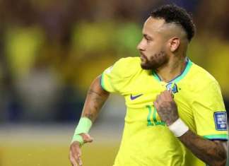 Dorival mantém Neymar convocado, apesar de condição física