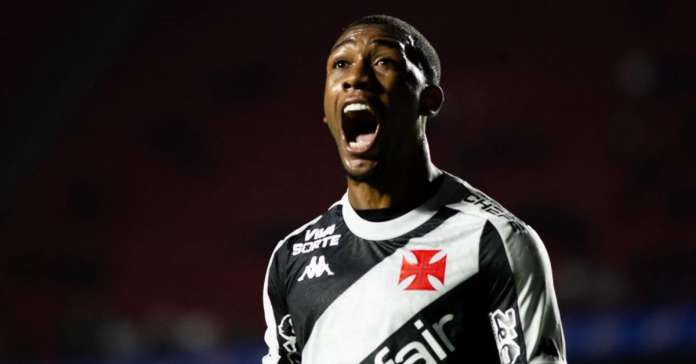 Com autoridade, Vasco supera o São Paulo fora de casa