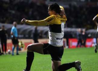 Nicolas quebra zica e marca o 1° gol na Série B. Veja