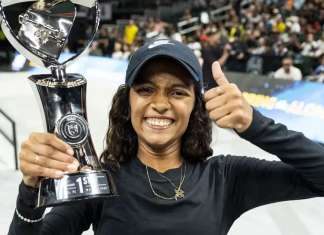 Rayssa Leal é campeã da SLS Brasília e conquista mais um trófeu