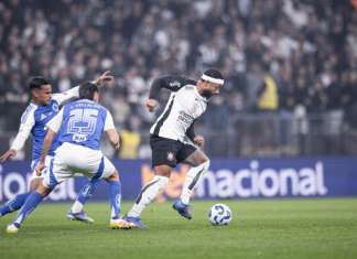 Cruzeiro empata com Corinthians em grande atuação de Cássio