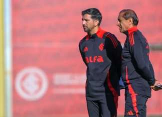Ramón Díaz traz forte experiência para somar no Internacional
