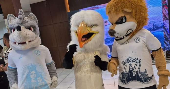 Clubes celebram o Círio de Nazaré com camisas comemorativas