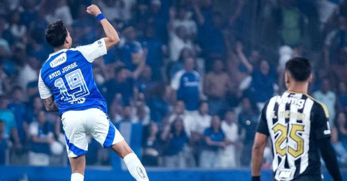 Cruzeiro elimina Atlético e vai à semifinal da Copa do Brasil