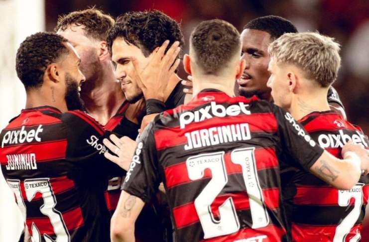Flamengo sofre com lesão de Pedro, que fraturou o antebraço