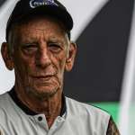 Lembra dele? Técnico Aderbal Lana assume Amazonas na Série B