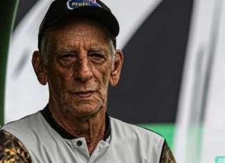 Lembra dele? Técnico Aderbal Lana assume Amazonas na Série B