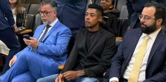 Bruno Henrique escapa de suspensão, mas leva multa em R$ 100 mil no STJD