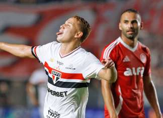 São Paulo vence, ajuda o Santos e afunda o Internacional