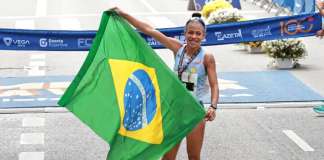 Nubia de Oliveira conquista bronze na São Silvestre 2025
