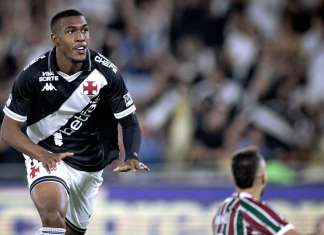 Vasco anuncia a renovação de contrato de Rayan até 2028