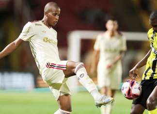 Flamengo perde para o Volta Redonda e se complica no Carioca