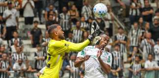 Atlético e Palmeiras empatam com um gol sem querer e outro contra