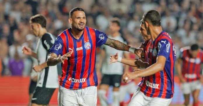 Bahia vence o Corinthians de virada na Vila Belmiro