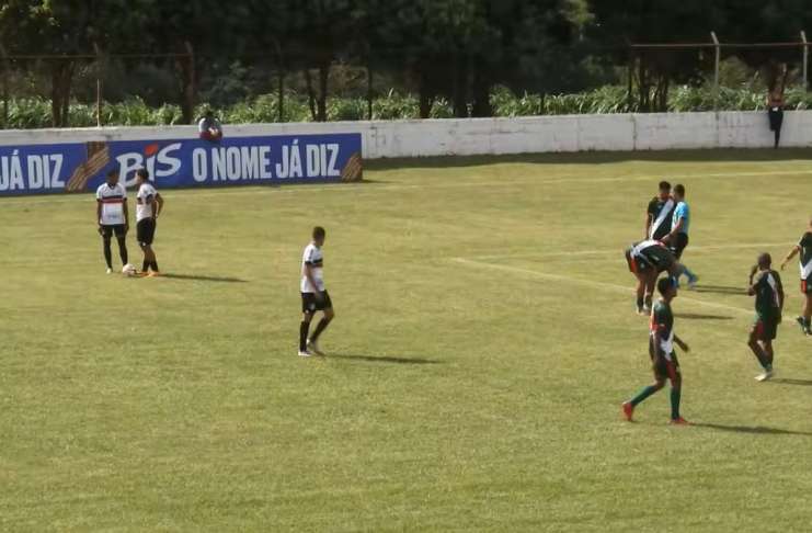 Tuna empata com Santa Cruz-PE em jogo polêmico pela Copinha