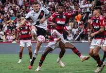 Flamengo altera estratégia e escala time principal contra o Vasco