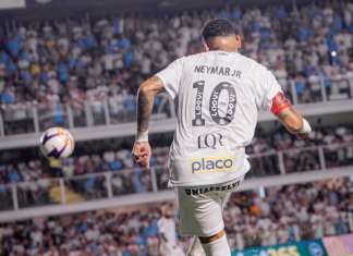 Santos goleia Velo Clube na volta de Neymar e se classifica no Paulistão