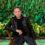 Show reúne ícones da Banda Sayonara em noite de nostalgia e sucessos