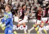 Flamengo goleia Botafogo e afunda rival no Brasileirão