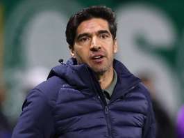 Abel Ferreira é suspenso por 8 jogos e fica fora contra o Remo