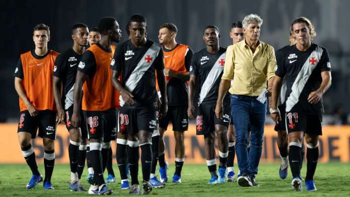 Vasco poupa jogadores e Renato Gaúcho antes do jogo contra o Remo