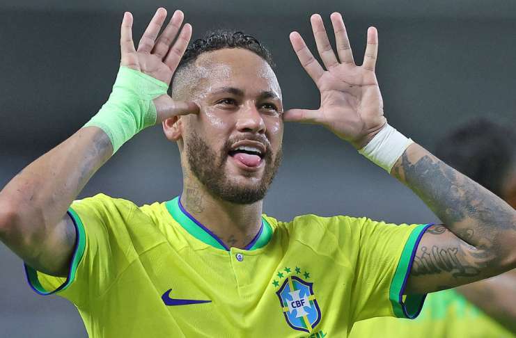 Neymar soma números expressivos à espera da convocação do Brasil