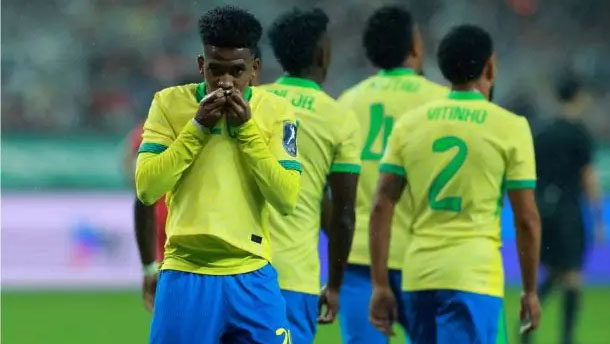 Estêvão está fora da Copa do Mundo; Neymar aparece em pré-lista