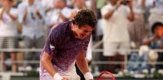 João Fonseca faz história em Roland Garros e elimina Djokovic