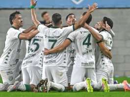 Guarani vence Barra-SC e toma liderança do Paysandu