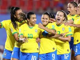 Brasil enfrenta EUA em amistoso de futebol feminino com volta de Marta