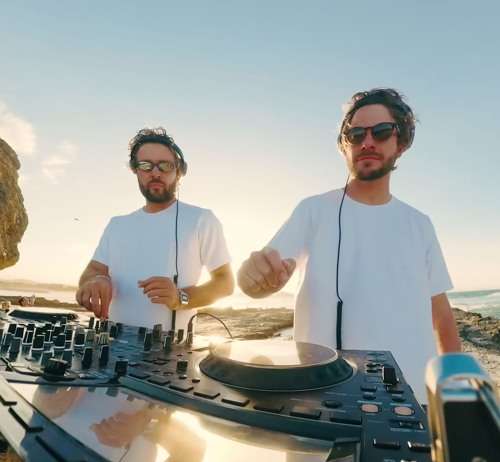 Dubdogz abre o fim de semana do Festival Pé na Areia nesta sexta-feira no Atalaia