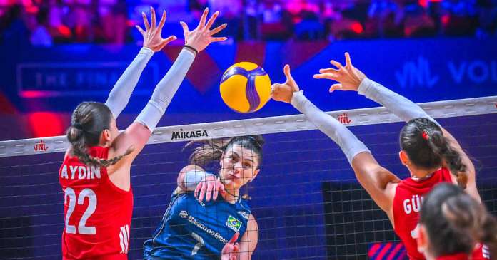 Brasil perde para a Turquia e amarga o 5º vice na Liga das Nações