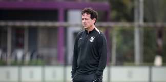 Sem Memphis e Garro, Corinthians encara o Remo por feito inédito