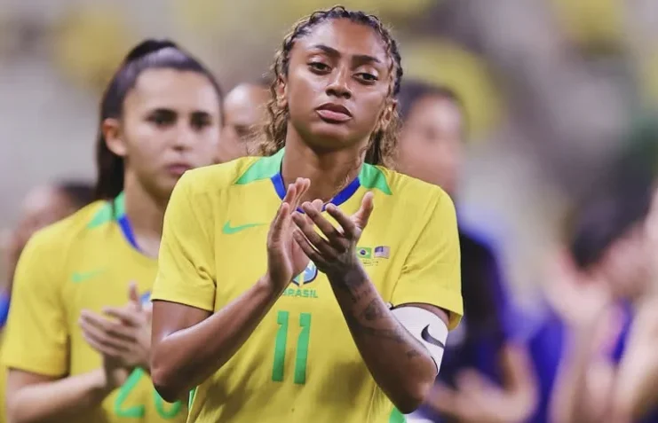 Kerolin no Barcelona: brasileira se torna jogadora mais cara da história do clube