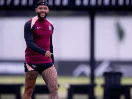 Antes de encarar o Remo, Depay e Corinthians se aproximam de renovação