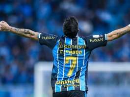 Grêmio vence o São Paulo de virada e deixa a zona de rebaixamento