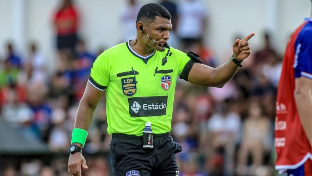 Árbitro paraense Wanbelton Lisboa estreia na Série A como 4º árbitro