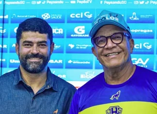 Hélio dos Anjos é condenado a indenizar e se retratar por ofensas a Ari Barros