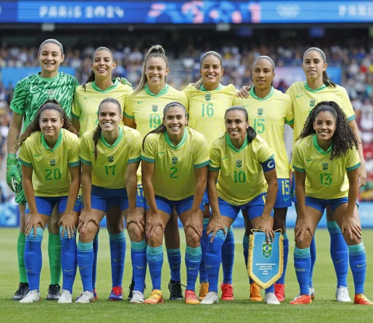 Câmara aprova nova lei para promover o futebol feminino no Brasil