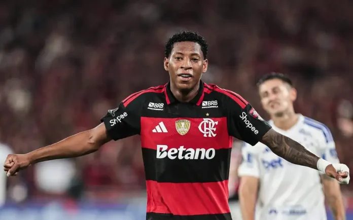 Plata deixa o Flamengo e acerta transferência para o Dínamo Moscou