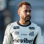 Santos parcela dívida com empresa de Neymar em “suaves” 80 meses