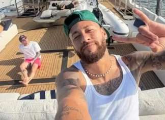 Neymar ironiza críticas do presidente do Remo e publica: “Vagabundiando”