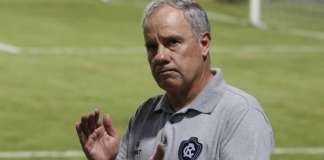 Ex-Remo, Paulo Bonamigo desiste de cargo no Botafogo após anúncio