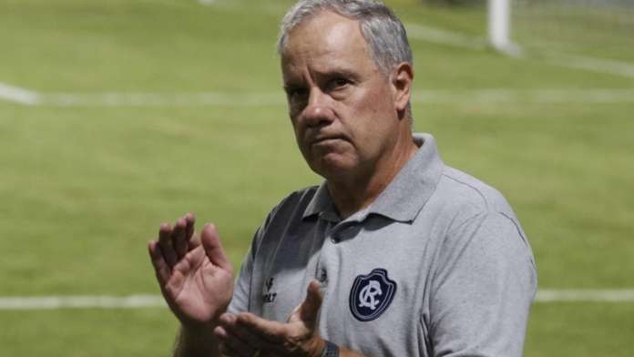 Ex-Remo, Paulo Bonamigo desiste de cargo no Botafogo após anúncio