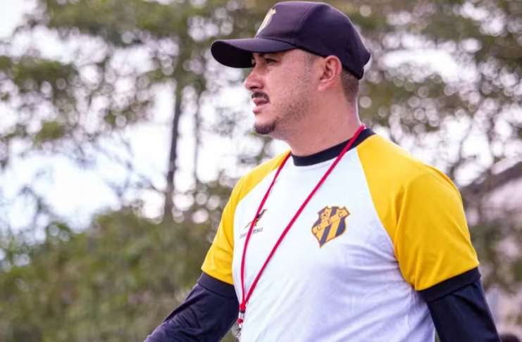Castanhal renova com o técnico Guilherme Furtado para a temporada 2027