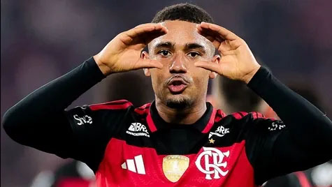 Flamengo vence Cruzeiro no Maracanã e avança às quartas da Libertadores